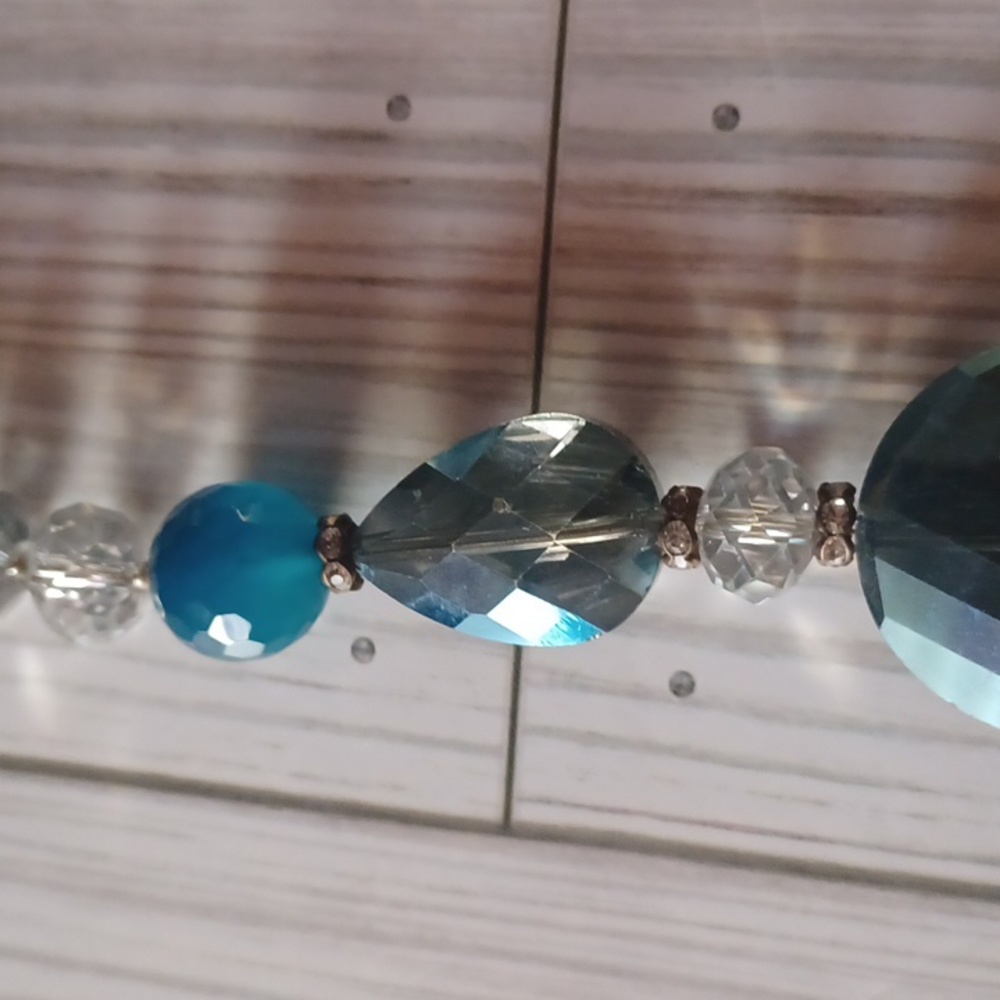 Necklace - Picture 5 of 15